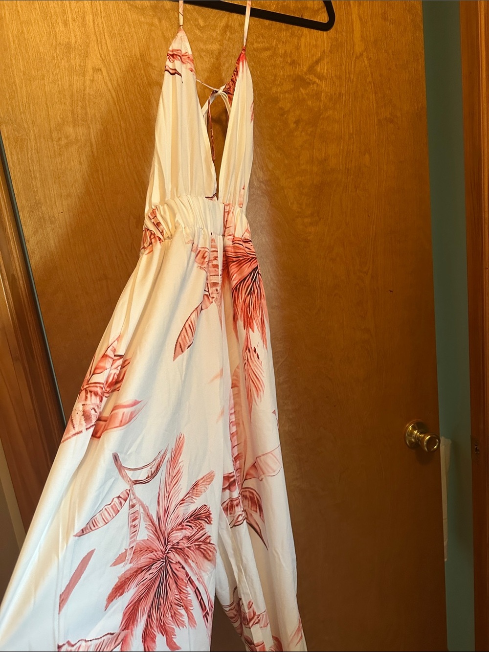 SHEIN Women’s White Floral Jumpsuit- Size Large - Picture 3 of 4